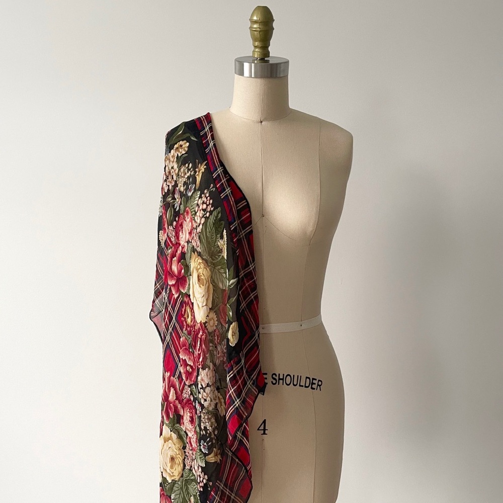 Vintage Ralph Lauren Silk Chiffon Scarf Square Red - Picture 8 of 8